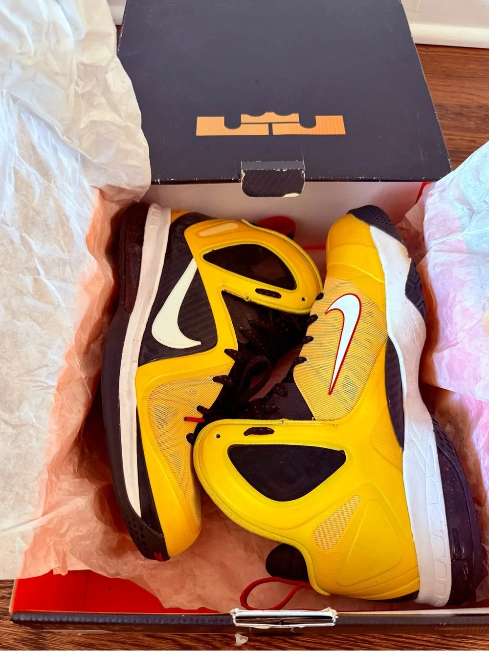 Nike LeBron 9 PS Elite Taxi Size 13 OG Box